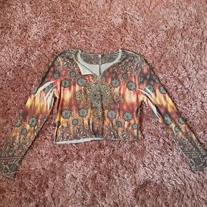 cropped patterned long sleeve